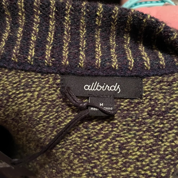 Allbirds Merino Wool Cardigan in Nebula - Lime Buttons - Picture 3 of 5